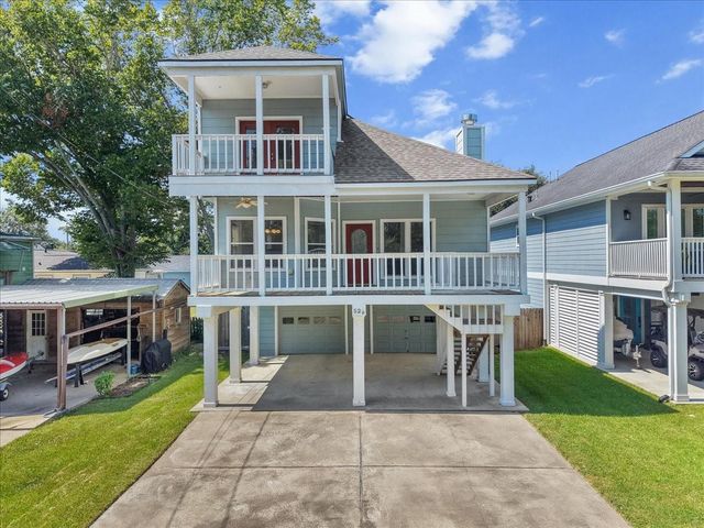 526 Pine, Clear Lake Shores TX 77565
