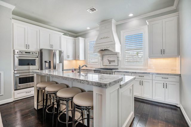 1171 Sailfish, Bayou Vista, TX, 77563