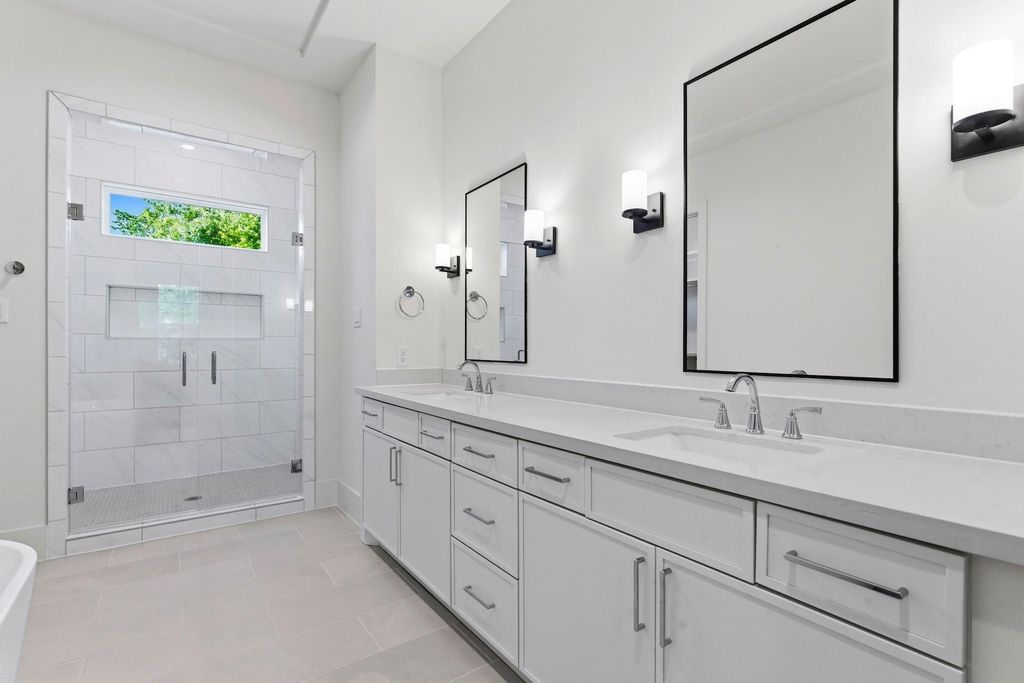 Camden · Primary vanity · 5317 Lambeth Riverside Drive / 5315 Lambeth Riverside Drive