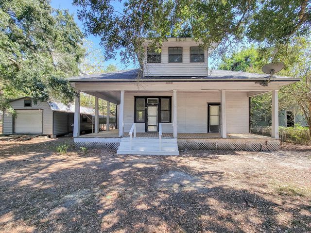 304 Walnut