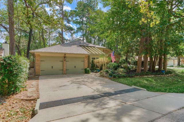 2 Rock Pine, The Woodlands TX 77381