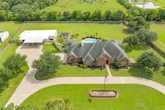16337 County Road 171, Danbury, TX, 77534