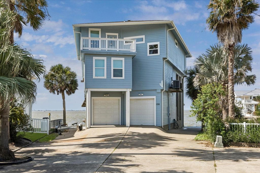 106 Quayside Dr, Tiki Island, TX 77554 cover photo. Doors Open Tour advertisement.