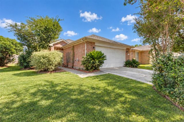 7434 Parkland Manor