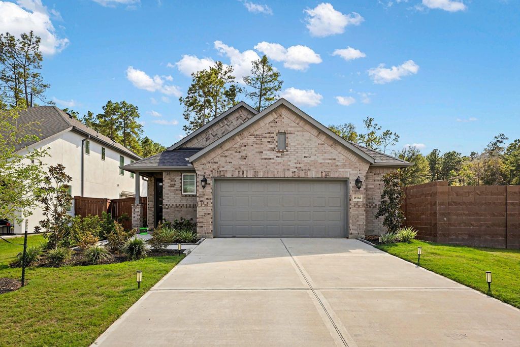 16514 Cub Creek Ct, Conroe, TX 77302 cover photo. Doors Open Tour advertisement.