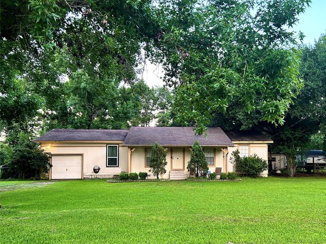 352 County Road 2234, Cleveland, TX, 77327