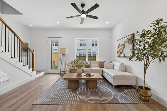  305 Marcella St D, Houston, TX 77091