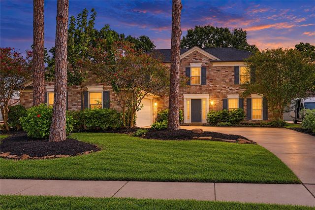  7522 Honey Creek Ln, Houston, TX 77095