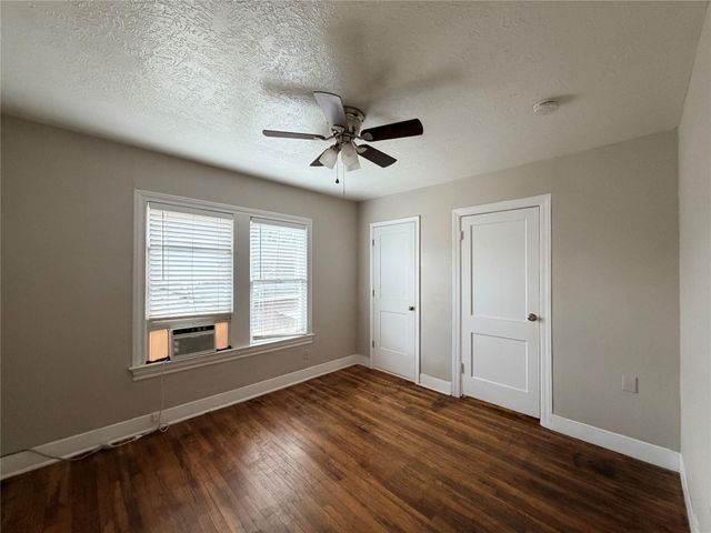 4219 Lamar, Houston, TX, 77023
