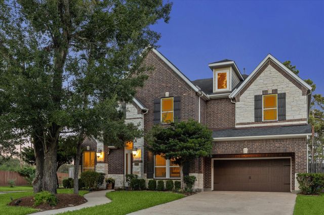  874 W Forest Dr, Houston, TX 77079