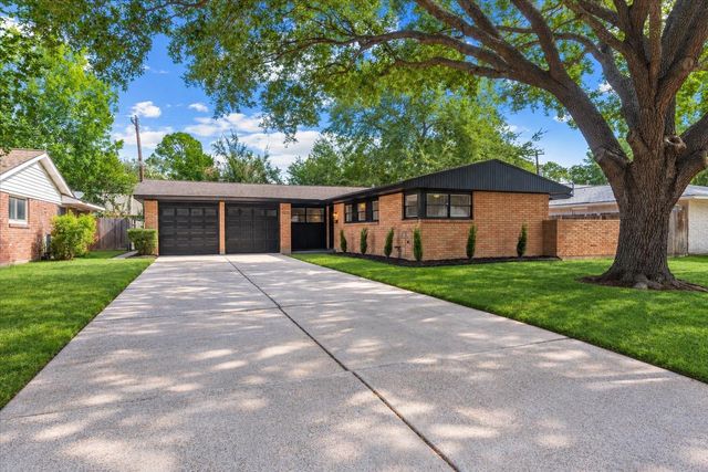 2303 Willowby, Houston TX 77008
