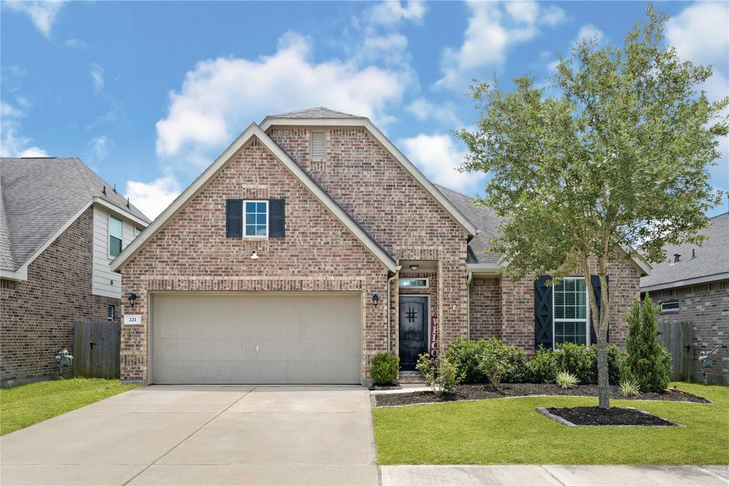 221 Gigi Pl, Alvin, TX 77511 cover photo. Doors Open Tour advertisement.