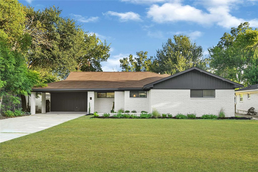 4834 Spellman Rd, Houston, TX 77035 cover photo. Doors Open Tour advertisement.
