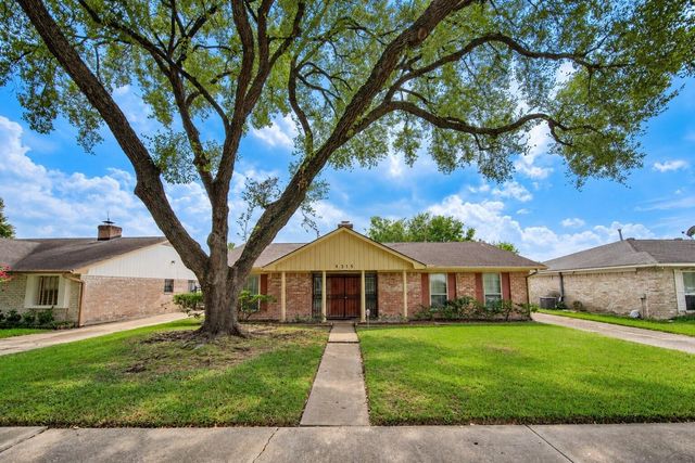  9315 Triola Lane, Houston, TX 77036