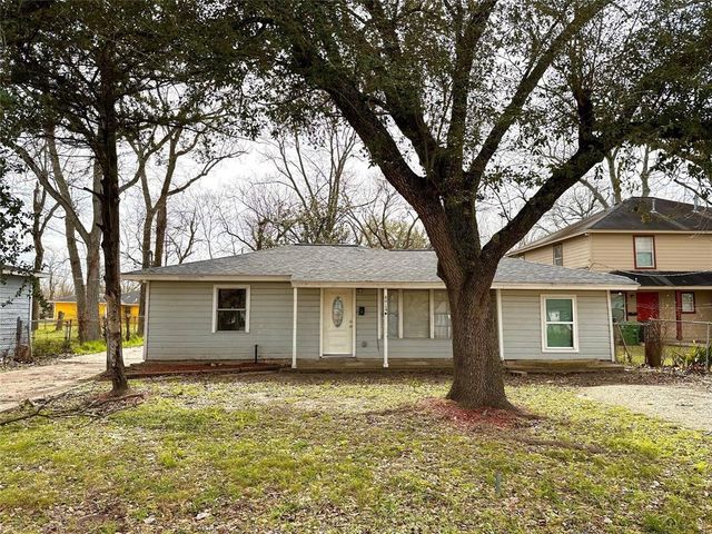 4914 Higgins, Houston, TX, 77033