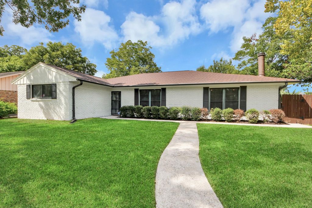 3314 Tanglewilde St, Houston, TX 77063 cover photo. Doors Open Tour advertisement.