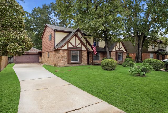  19514 Alinawood Dr, Humble, TX 77346
