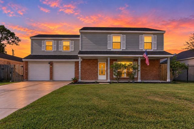  16606 Oxnard Ln, Friendswood, TX 77546