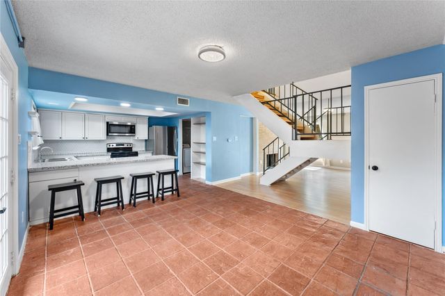 2334 Triway, Houston, TX, 77043