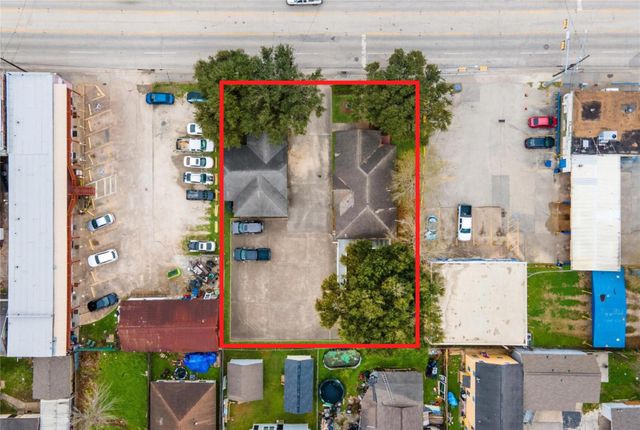 7828 Harrisburg, Houston, TX, 77012