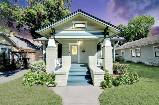 909 Fugate, Houston TX 77009