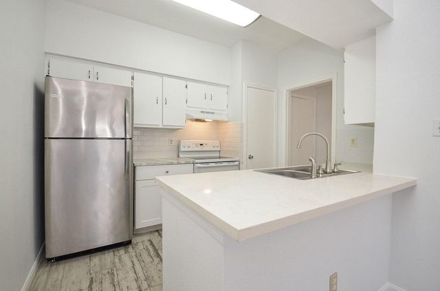 2475 Underwood, Houston, TX, 77030