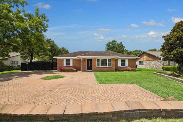 207 Eldridge, Sugar Land, TX, 77478