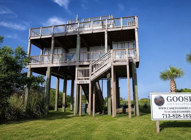 4016 Las Palmas, Galveston, TX, 77554