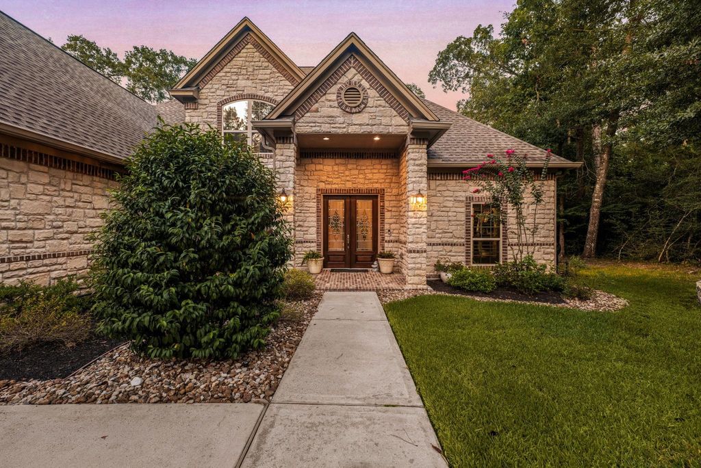 1904 Boulder Ridge Dr, Conroe, TX 77304 cover photo. Doors Open Tour advertisement.