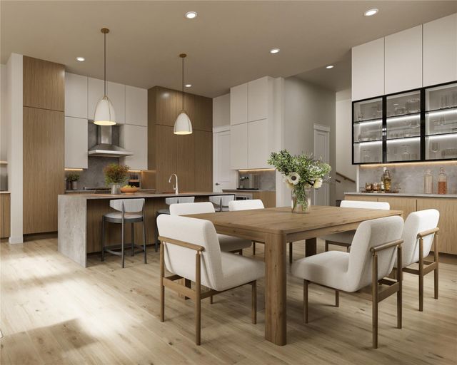 718 Peden, Houston, TX, 77006
