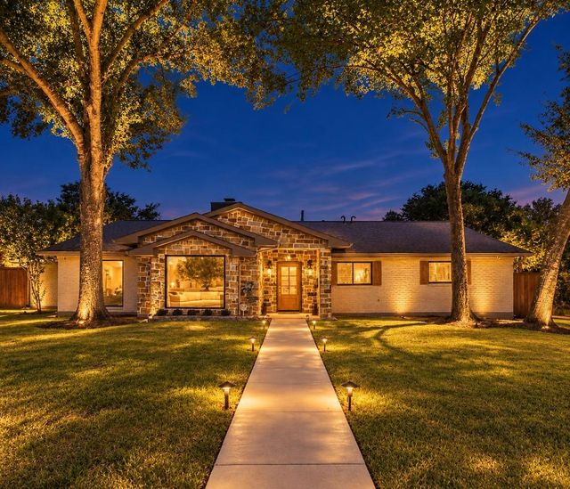 10823 Chimney Rock, Houston, TX, 77096