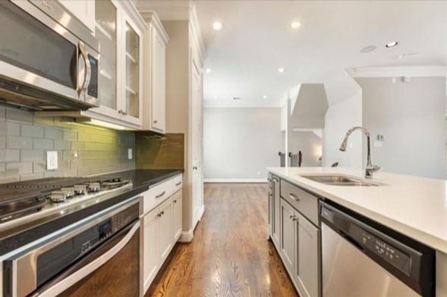 805 W 23rd Street, Houston, TX, 77008