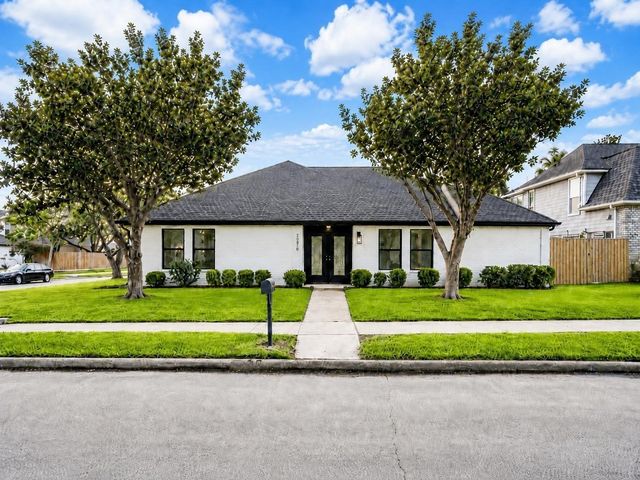 2275 Woodland Springs