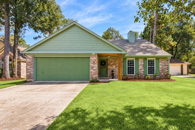 6 Cottage Grove, The Woodlands, TX, 77381