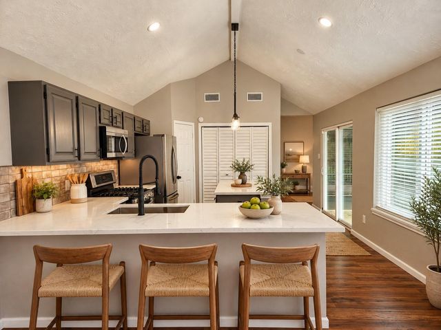 2118 Creston, Spring TX 77386
