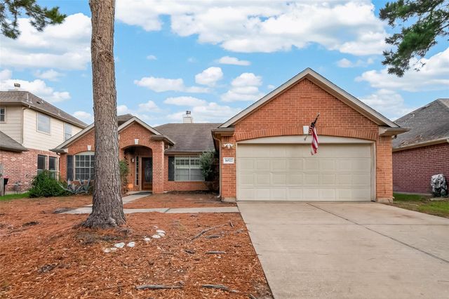 16522 Cypress Brook