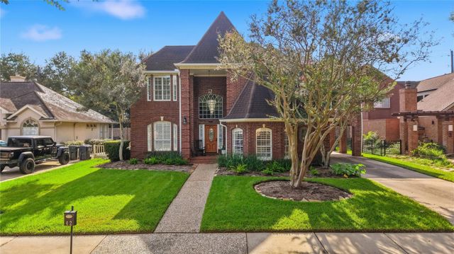 402 Lakeside, Sugar Land TX 77478