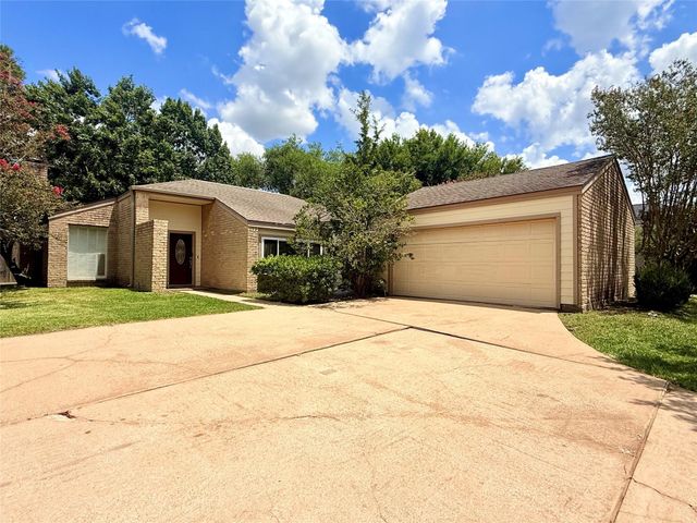 11318 Briar Forest