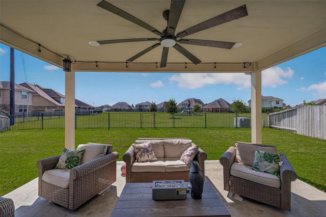 6111 Wayne, Rosenberg, TX, 77471