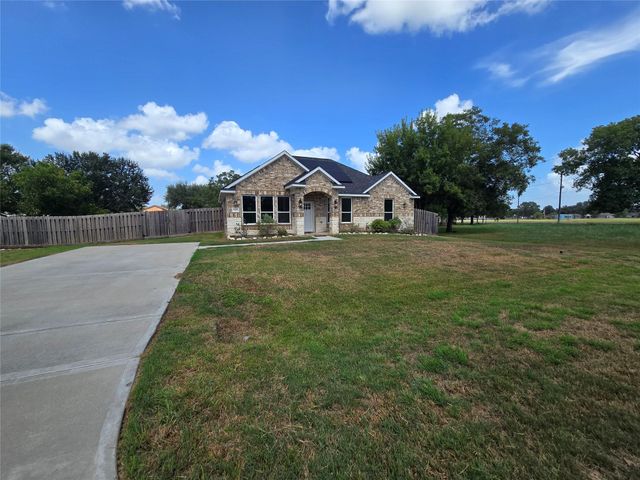  14015 Raska St, Needville, TX 77461