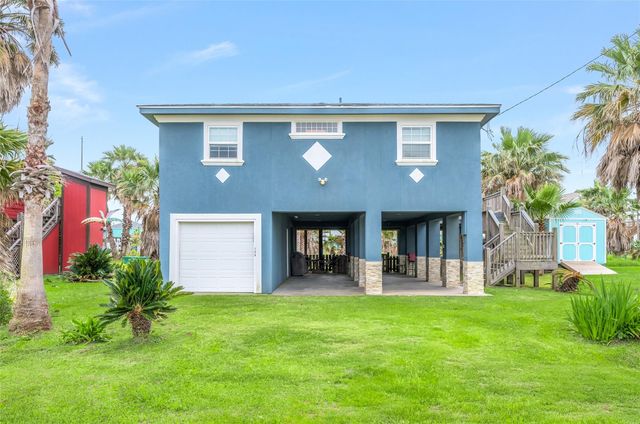 124 Mae Cir N, Crystal Beach, TX, 77650