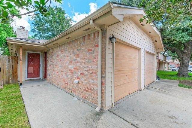 10120 Emerald Oaks, Houston, TX, 77070