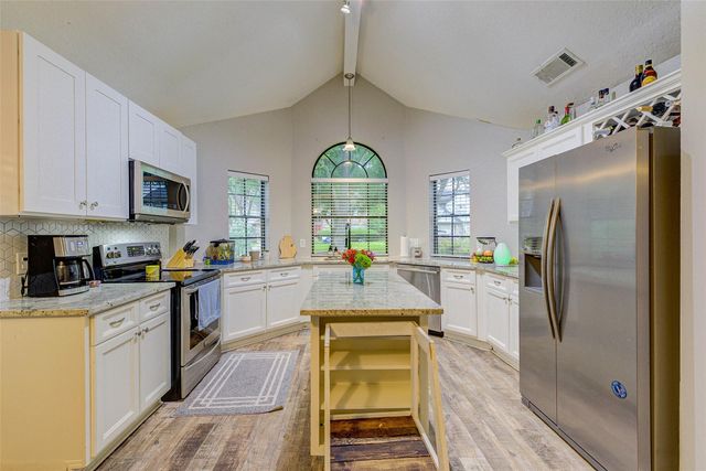 3335 Oak Branch